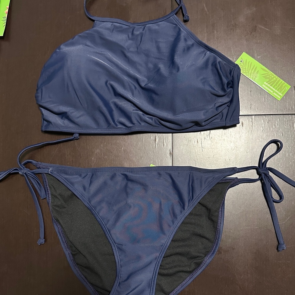 Elegant Navy Women's Bikini Set
